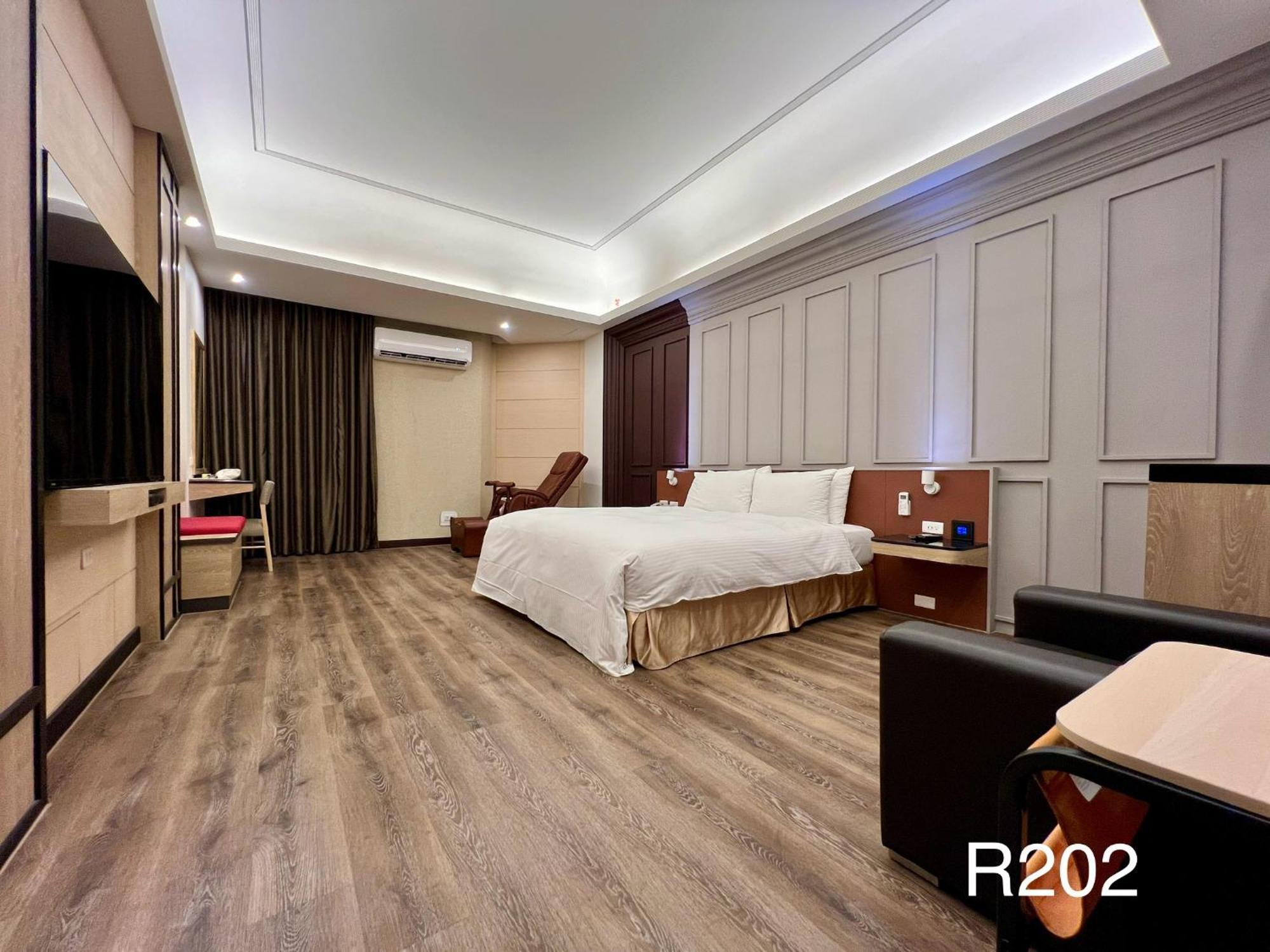 Cigar Motel Tainan Dış mekan fotoğraf