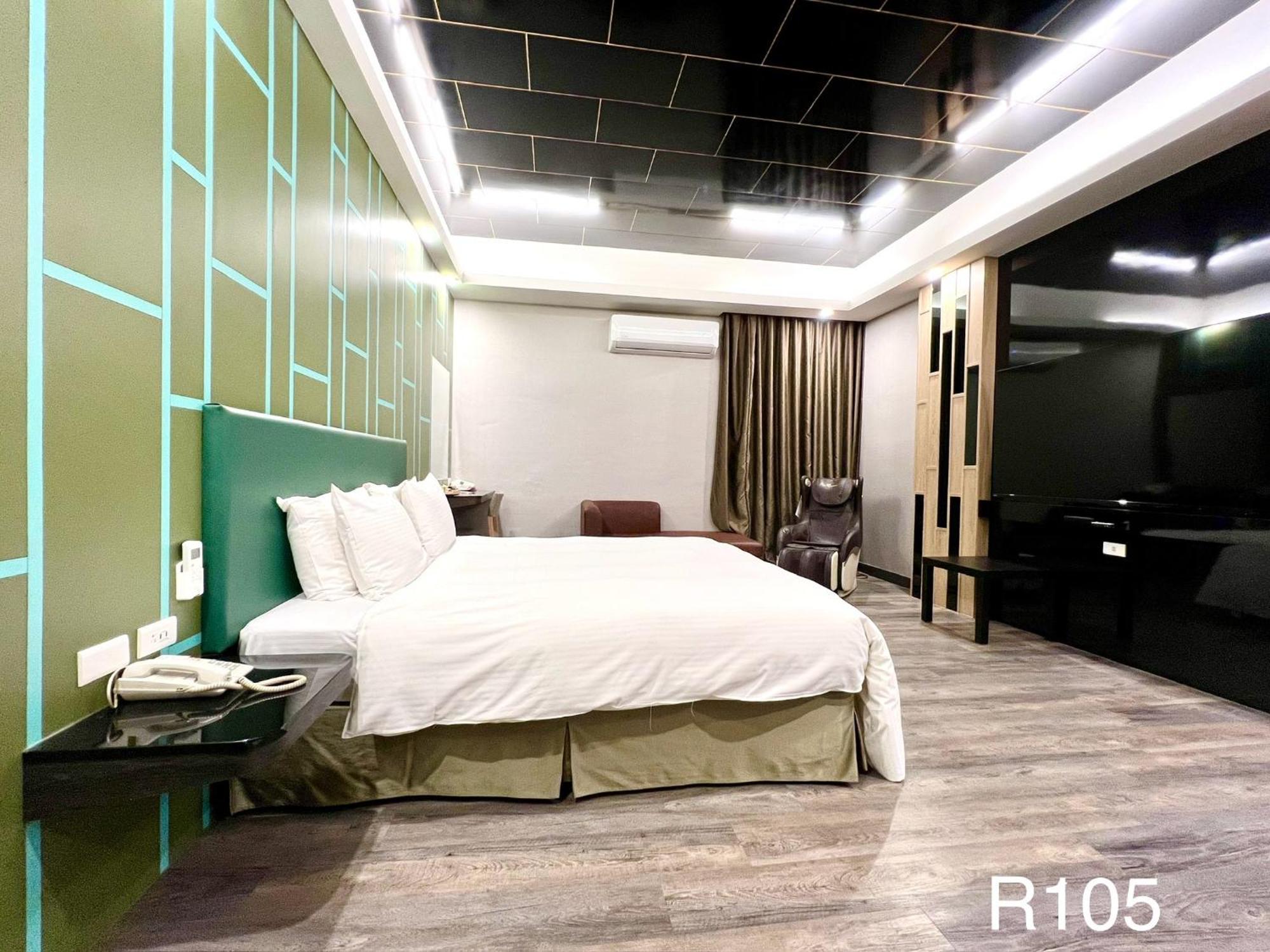 Cigar Motel Tainan Dış mekan fotoğraf