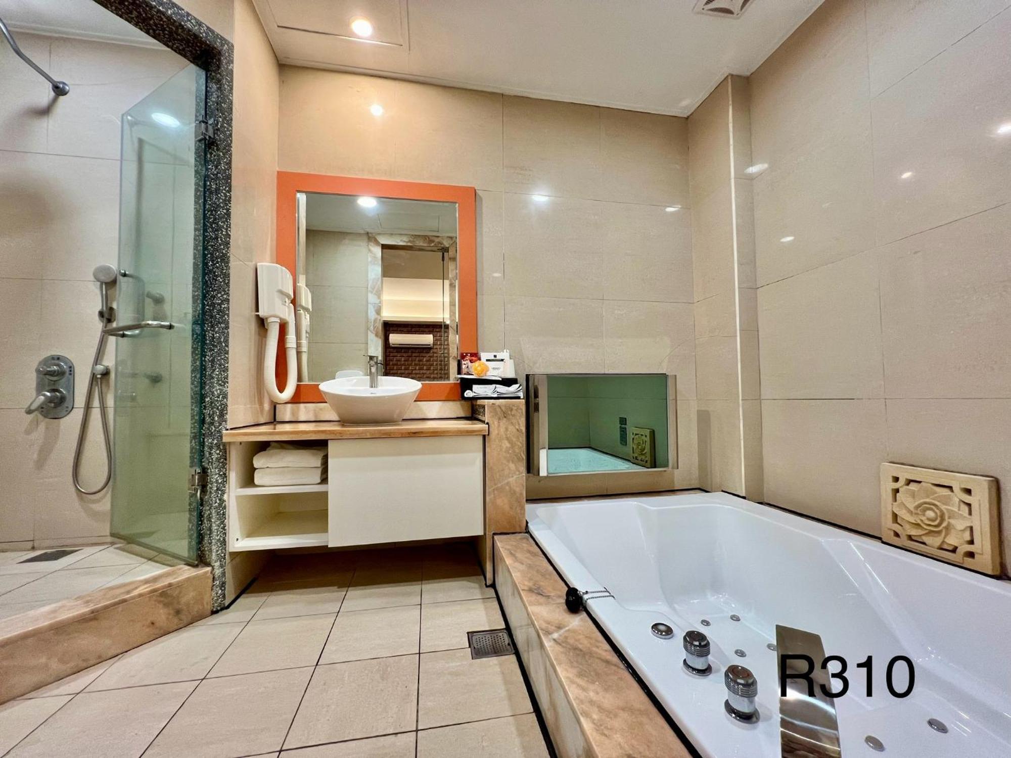 Cigar Motel Tainan Dış mekan fotoğraf
