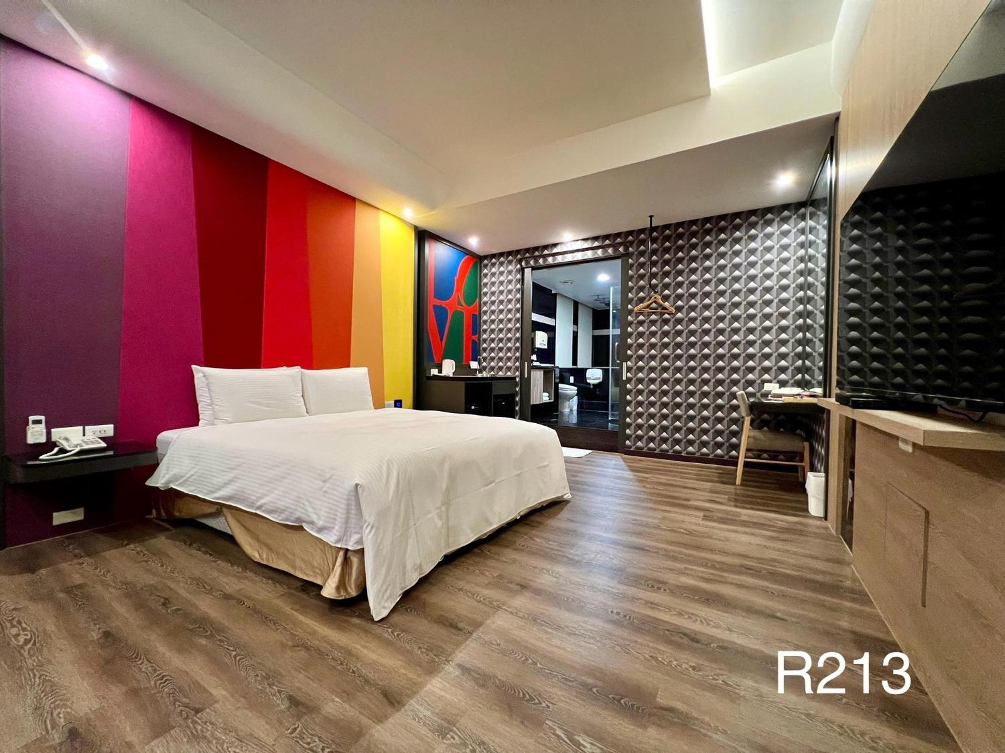 Cigar Motel Tainan Dış mekan fotoğraf