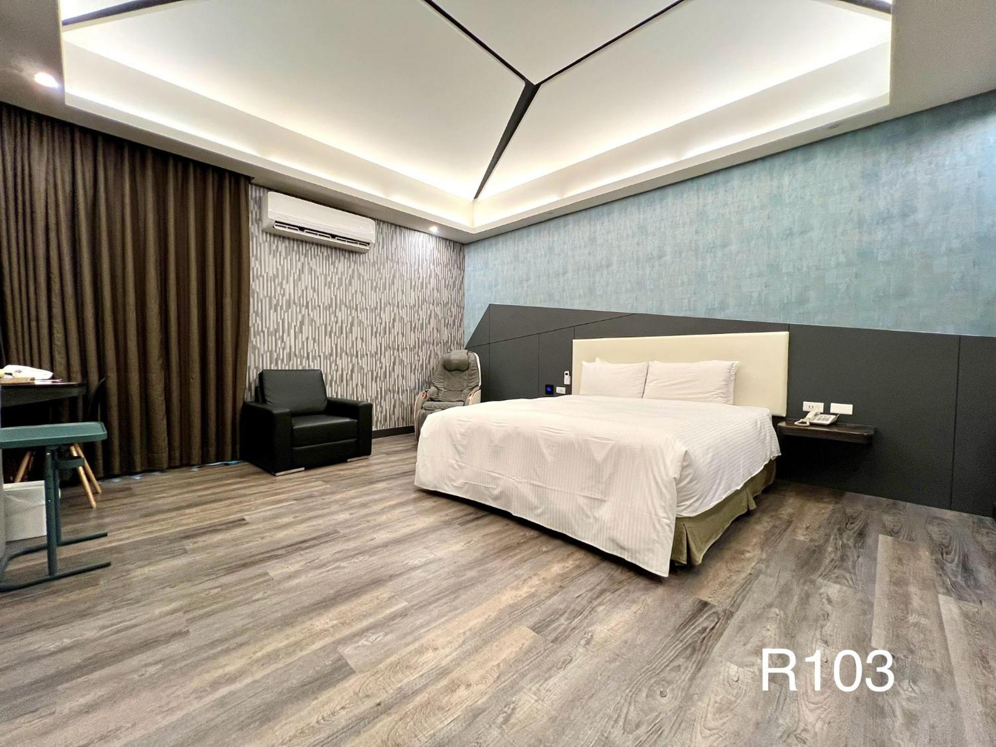 Cigar Motel Tainan Dış mekan fotoğraf
