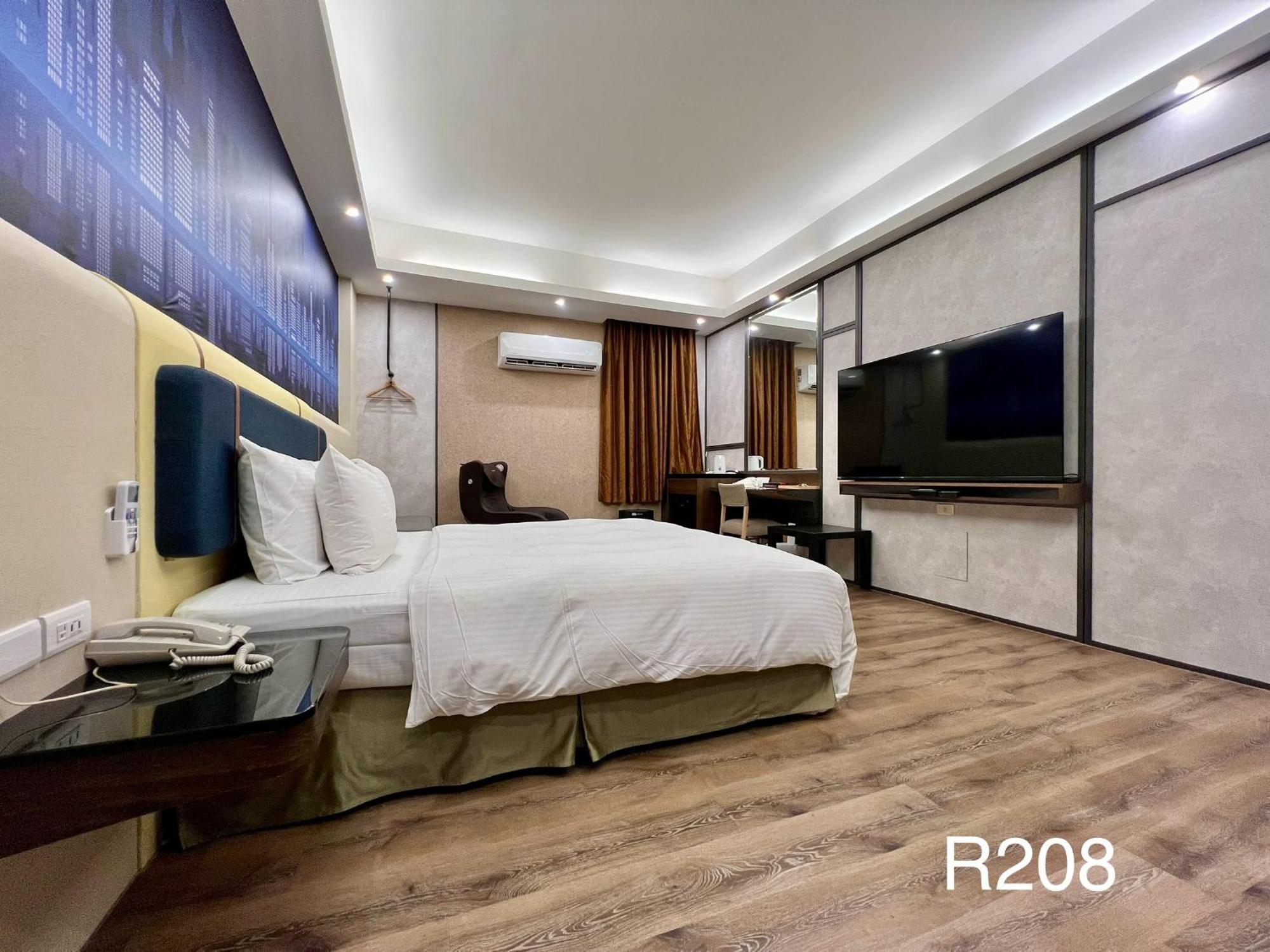 Cigar Motel Tainan Dış mekan fotoğraf